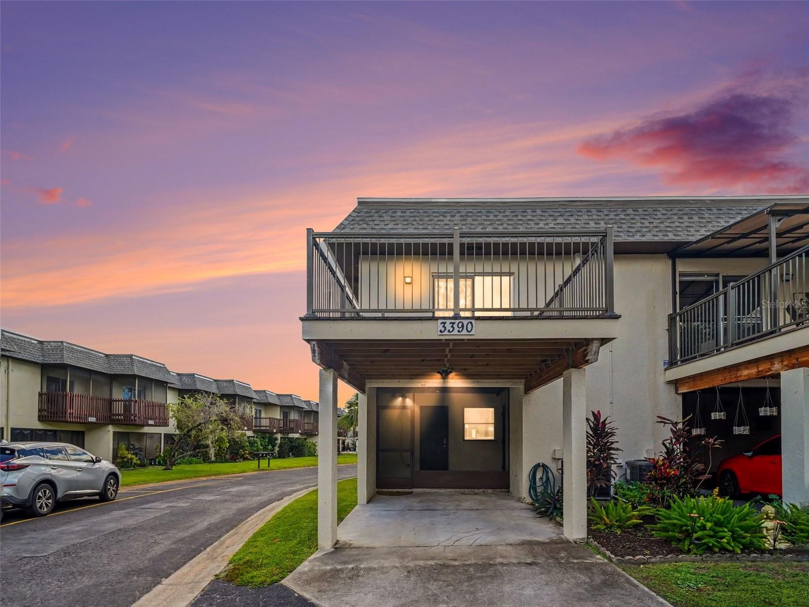 3390 RAMBLEWOOD CT - Photo 1