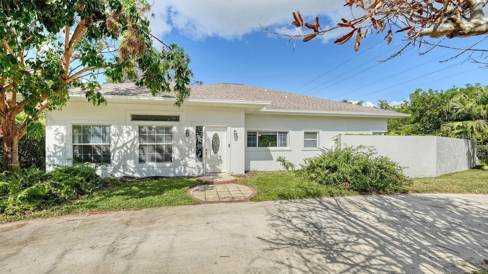 1789 LOMA LINDA ST - Photo 1