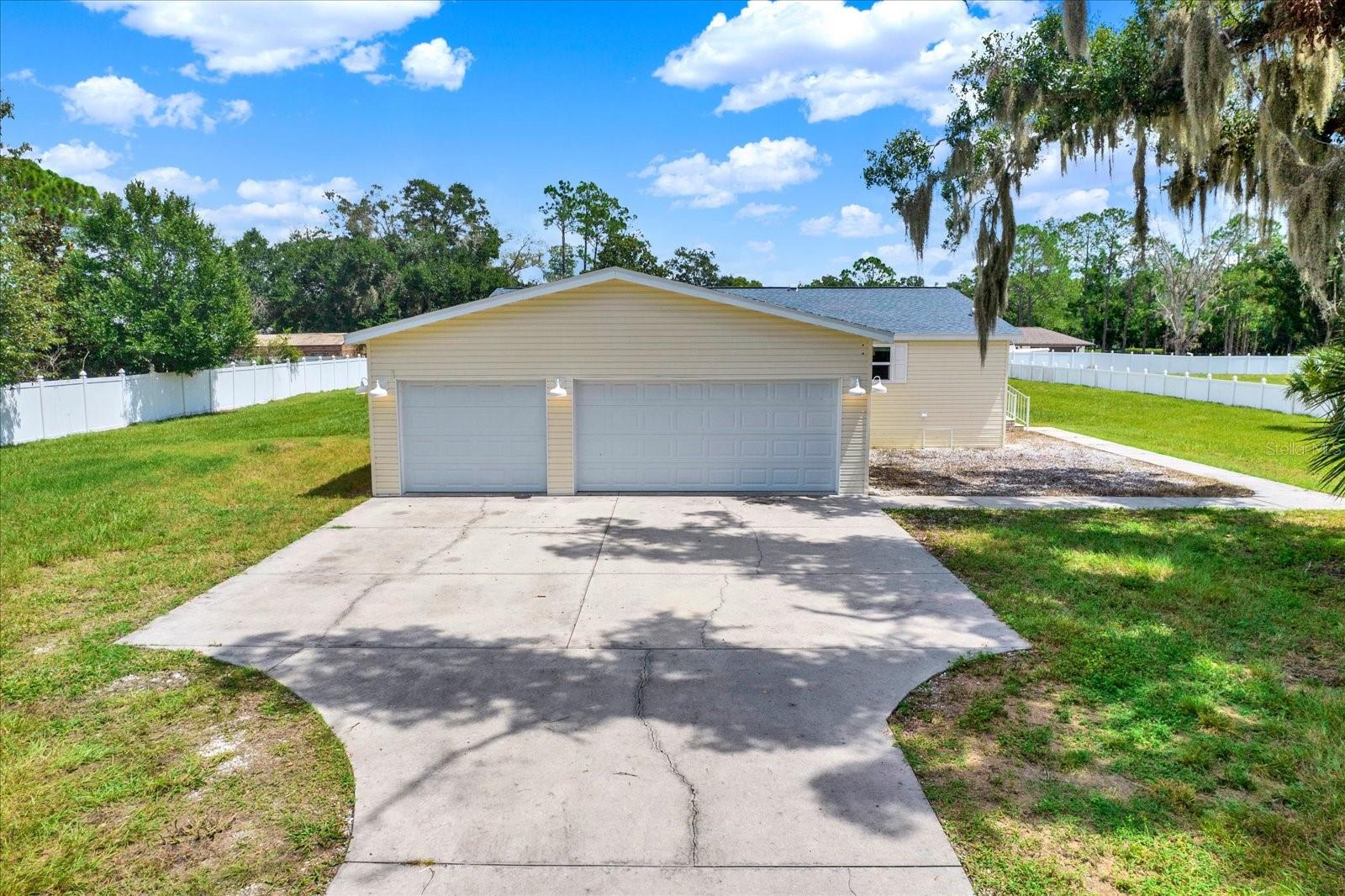 17403 ESTES RD - Photo 1