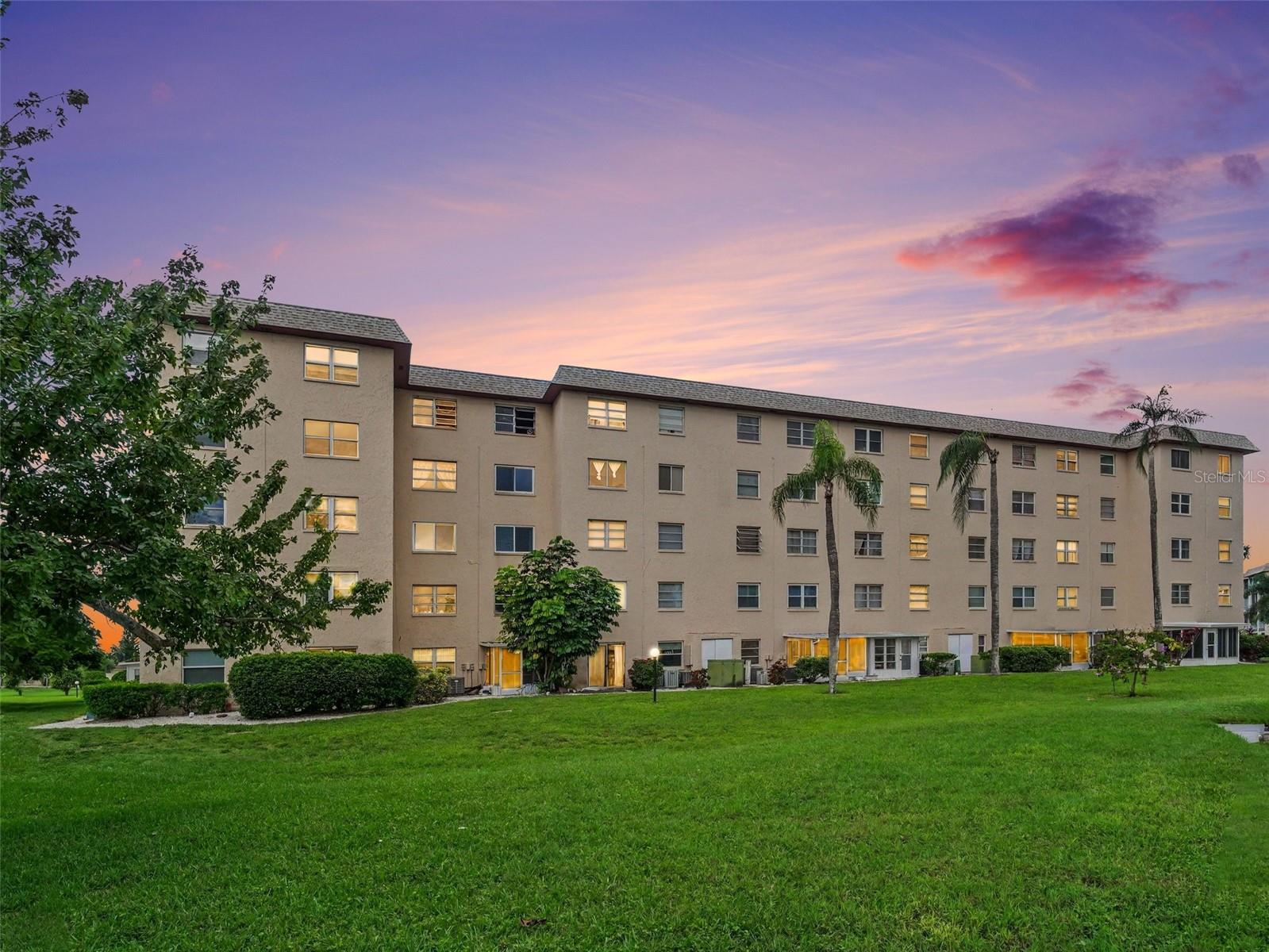 4137 LAKE BAYSHORE DR #C505 - Photo 1
