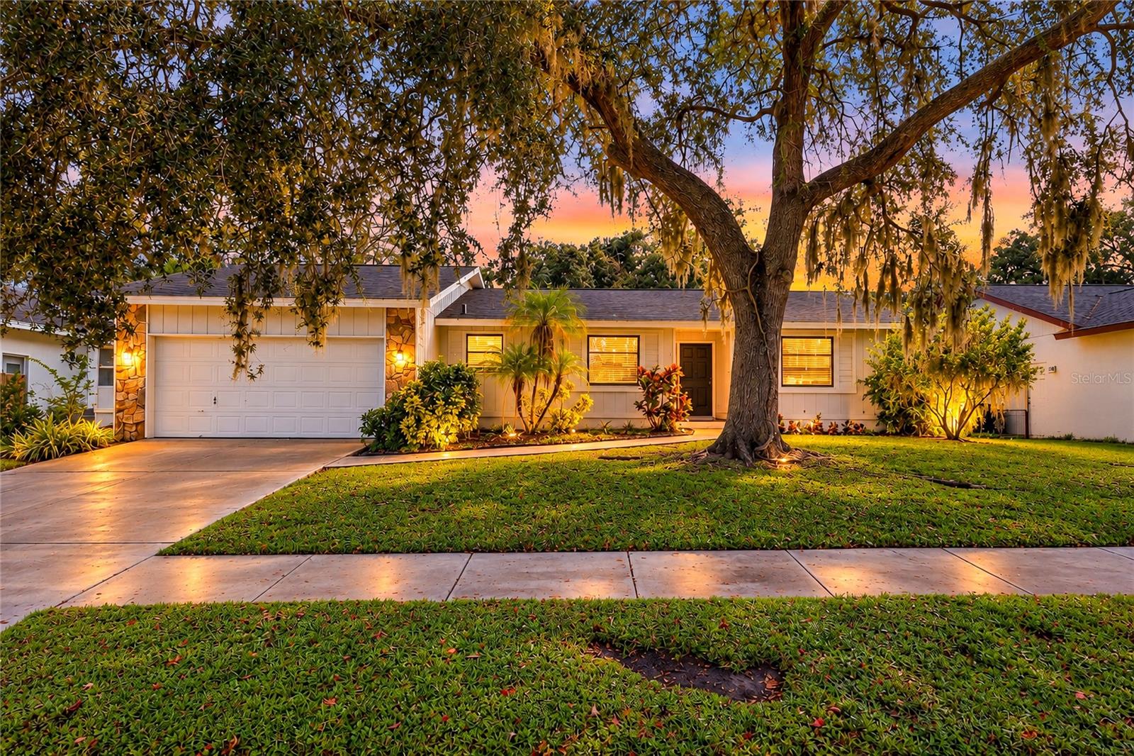 2475 WOOD OAK DR - Photo 1