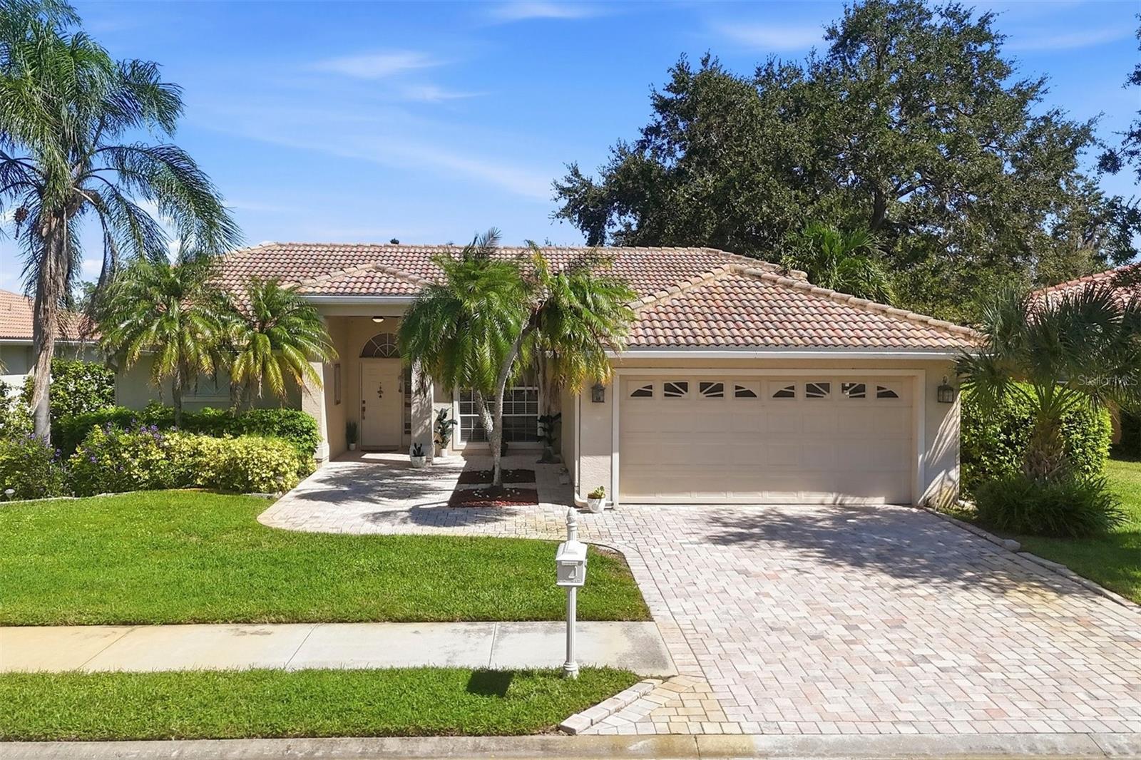4246 HEARTHSTONE DR - Photo 1
