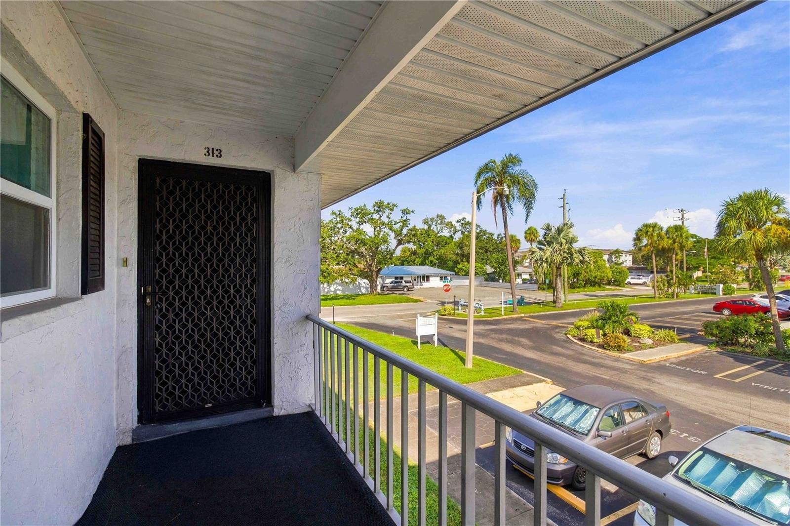 304 47TH AVENUE DR W #313 - Photo 1