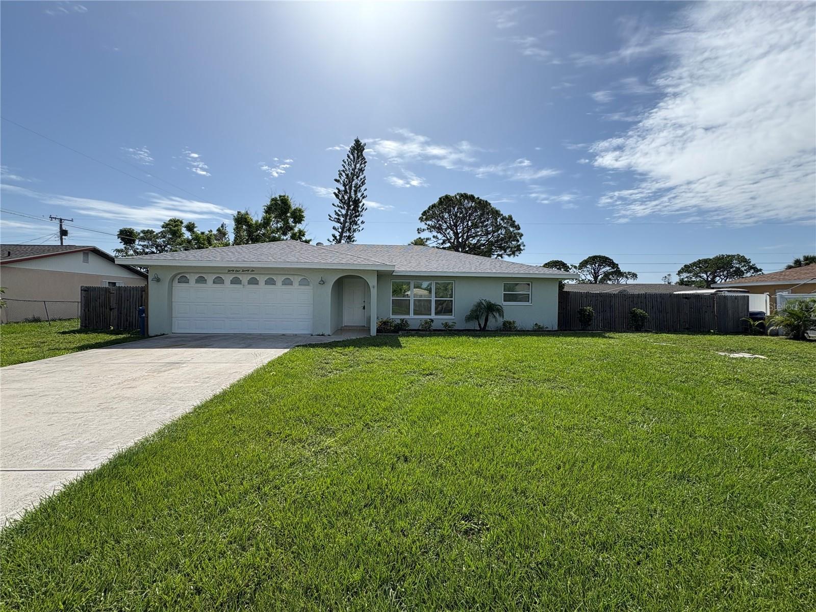 3126 SHAMROCK DR - Photo 1