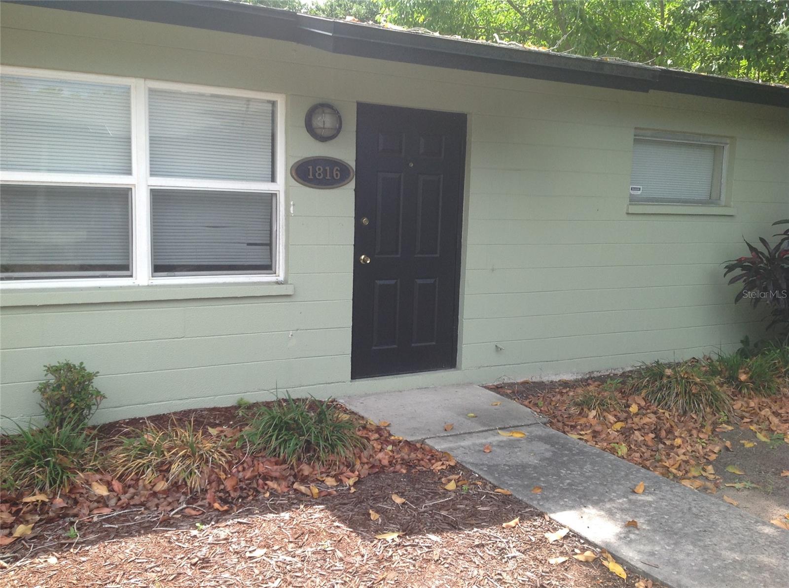 1816 6TH ST - Photo 1
