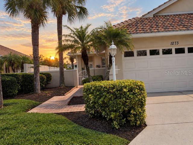 1273 BERKSHIRE CIR - Photo 1