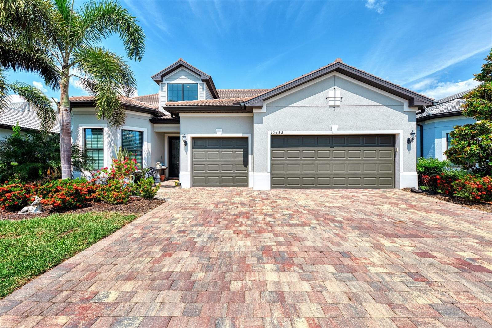 12432 GOLDEN SAGE DR - Photo 1