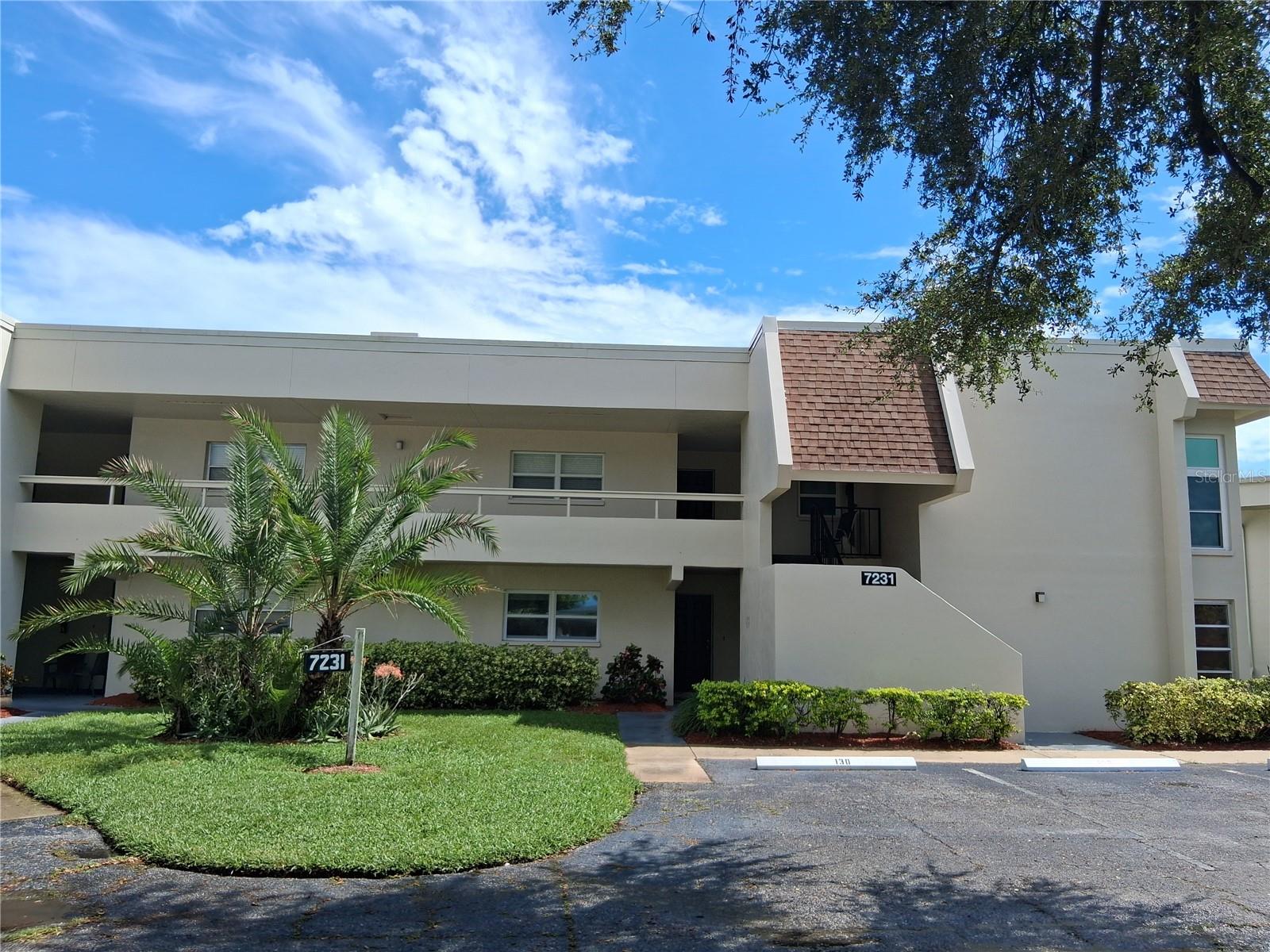 7231 W COUNTRY CLUB DR N #130 - Photo 1