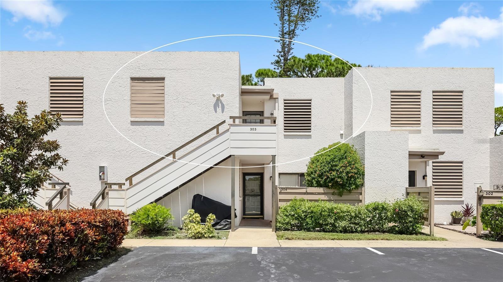303 SPRINGDALE DR #303 - Photo 1