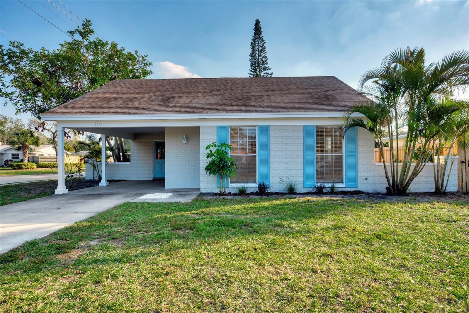 2382 ROSE ST - Photo 1