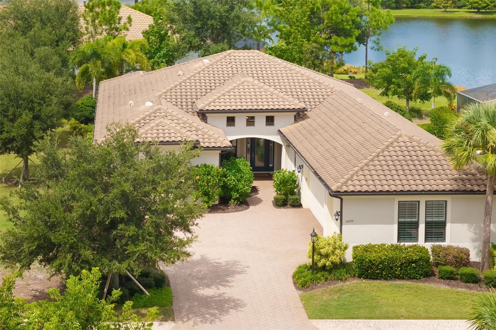 16229 CASTLE PARK TER - Photo 1