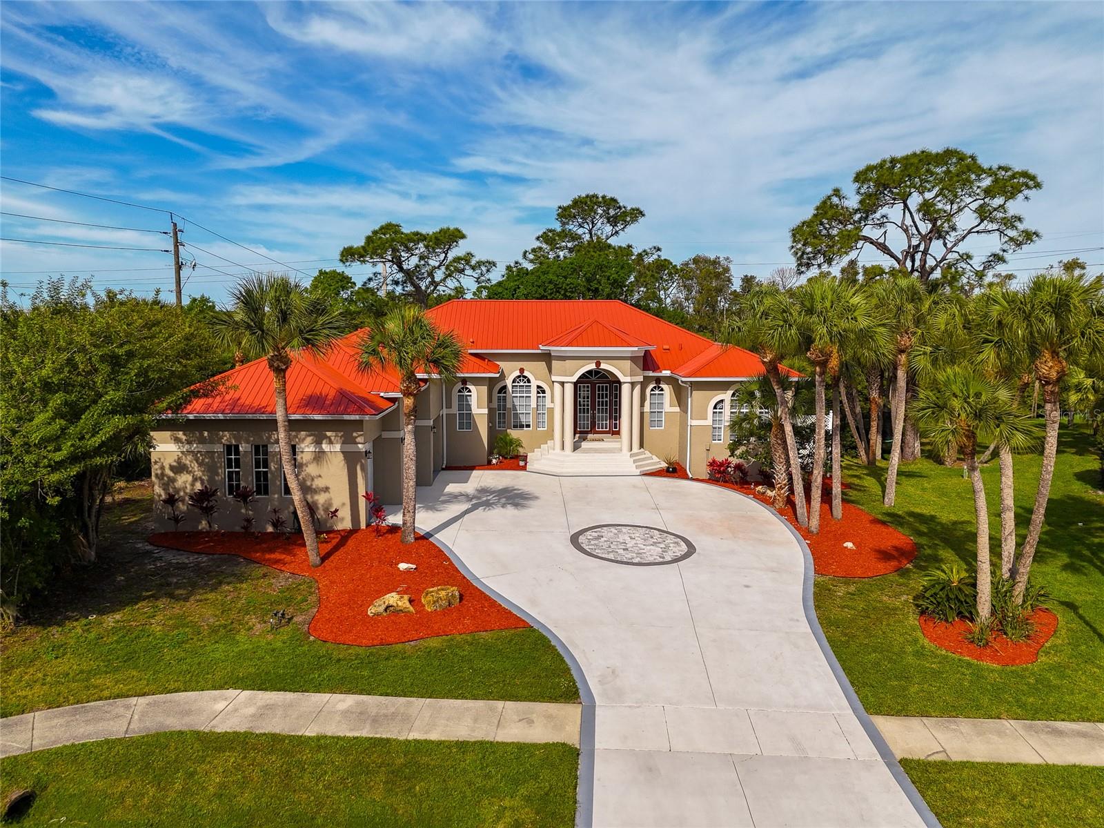 1101 KINGS WAY DR - Photo 1