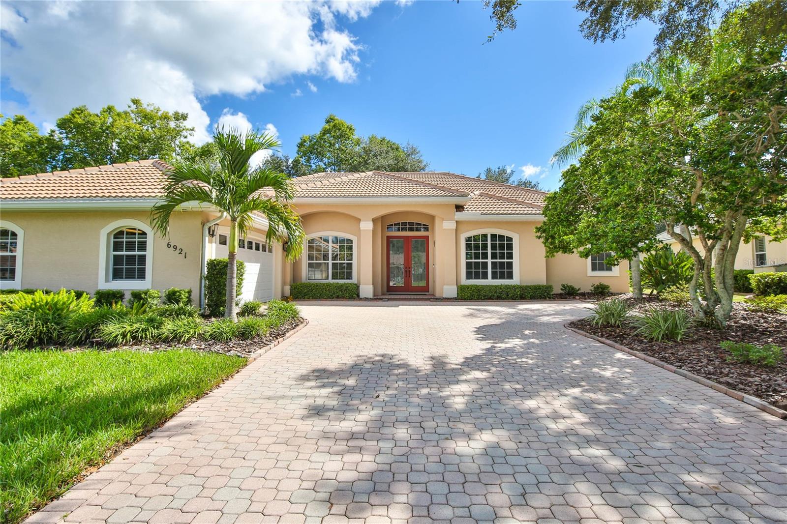 6921 CONESTOGA PL - Photo 1