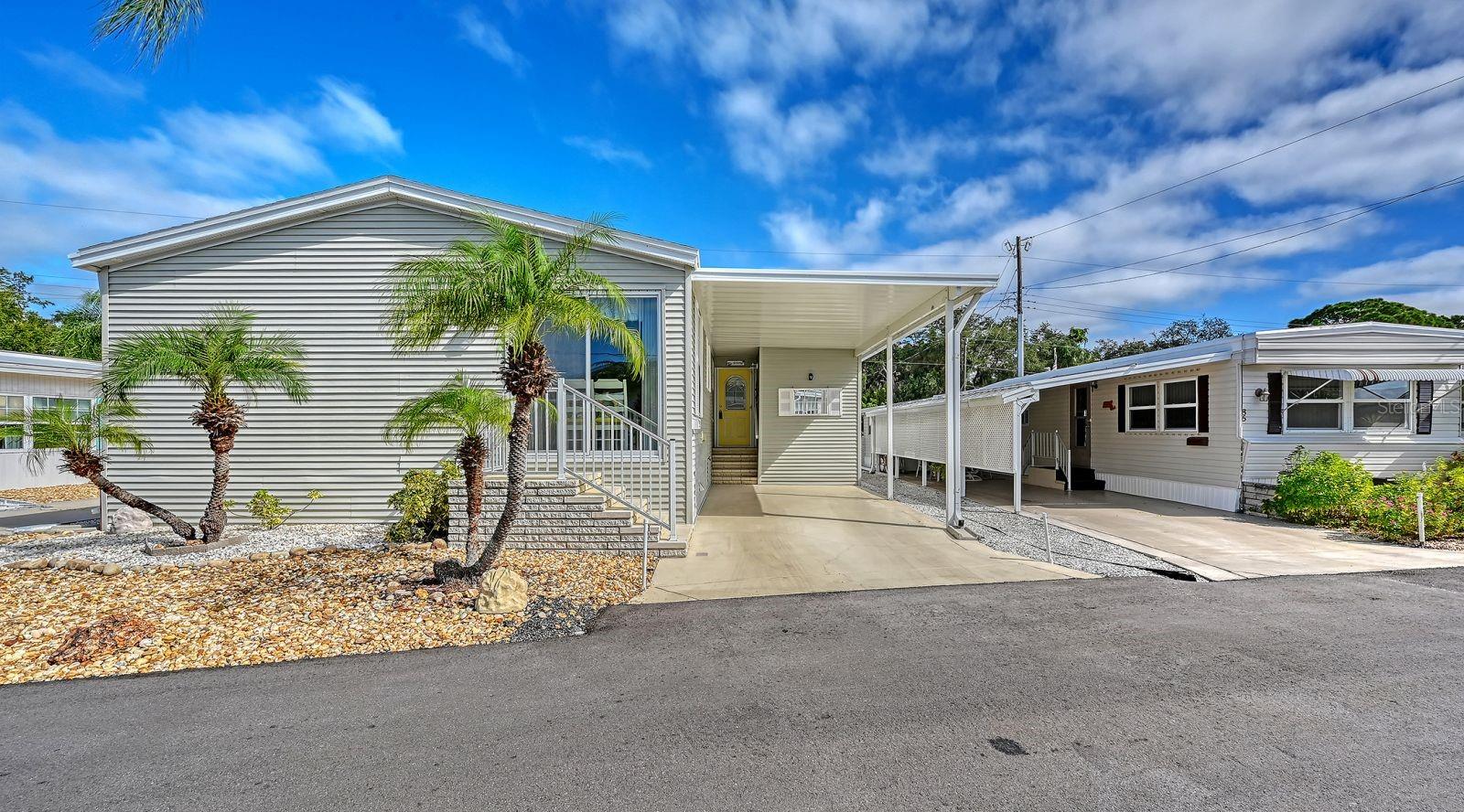 84 SOUTHWINDS DR - Photo 1