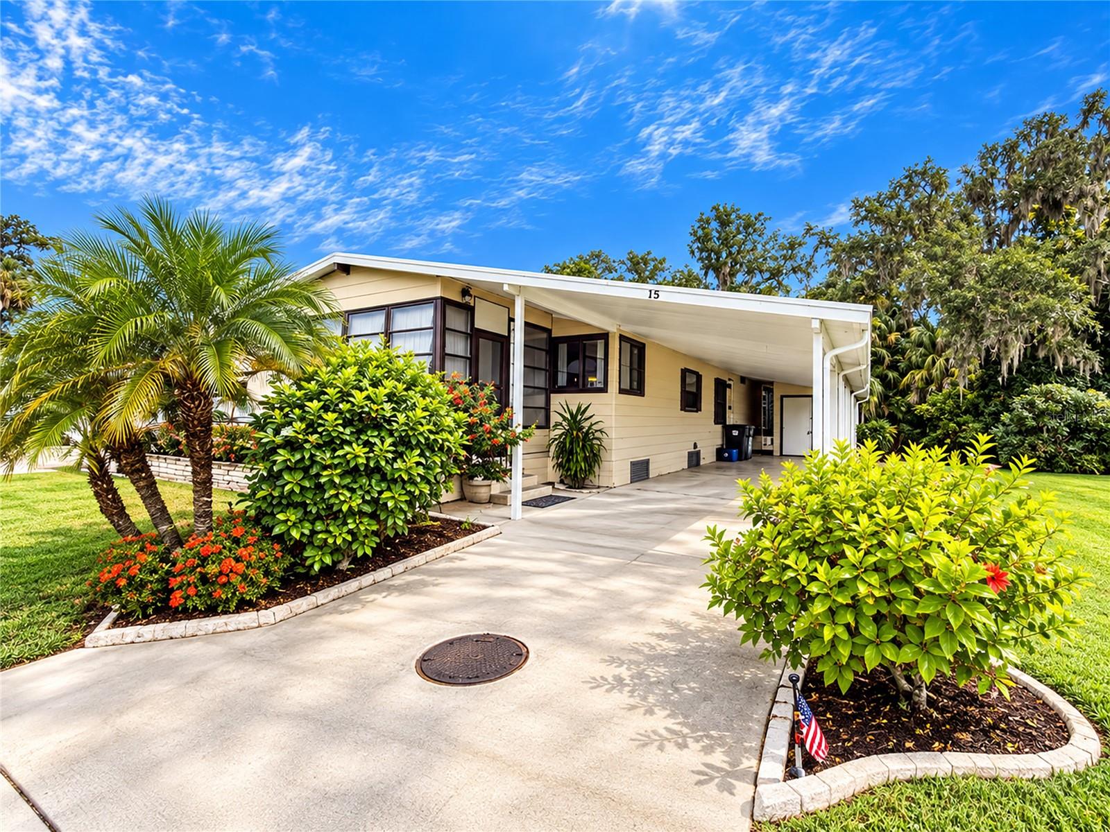 15 MEADOWLARK CIR - Photo 1