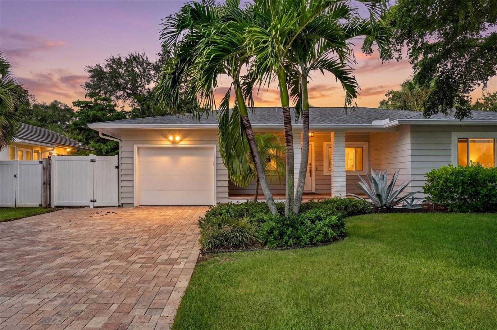 1965 HIBISCUS ST - Photo 1