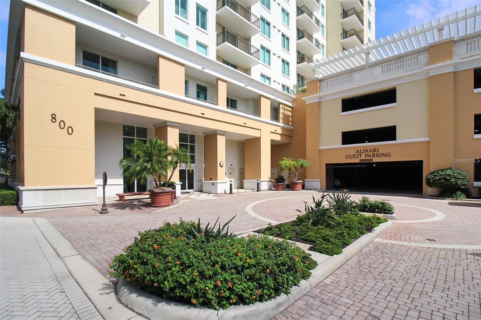 800 N TAMIAMI TRL #1006 - Photo 1