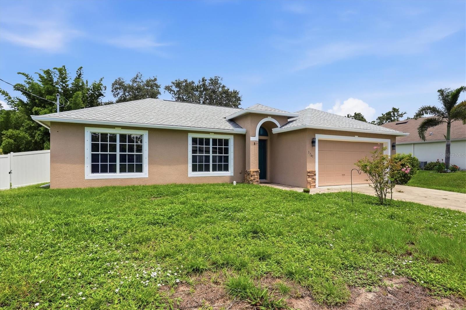 3763 CINDERELLA RD - Photo 1