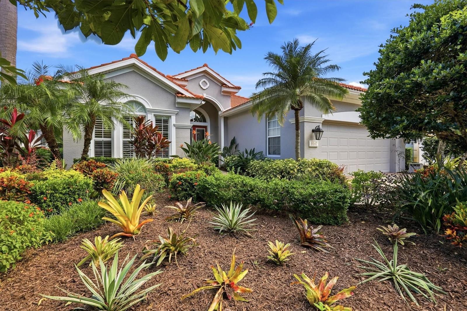 8147 ABINGDON CT - Photo 1