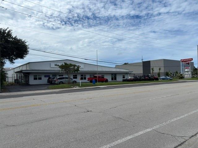 2530 17TH ST - Photo 1