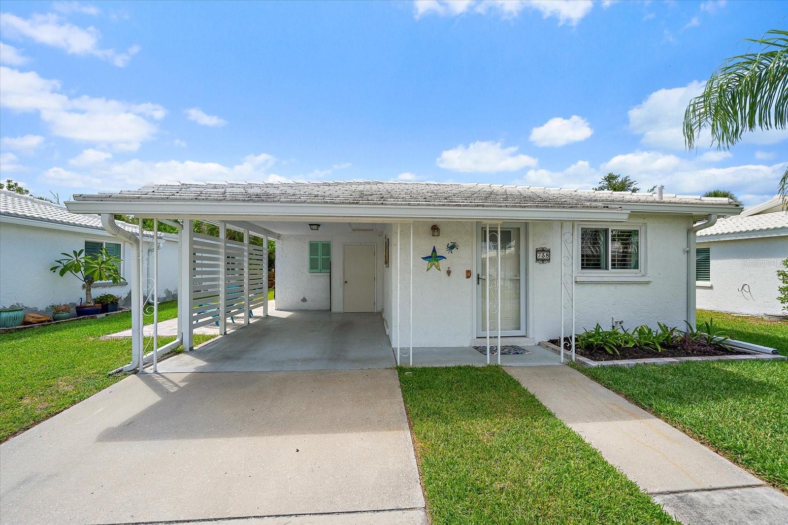 738 SPANISH DR S #98 - Photo 1