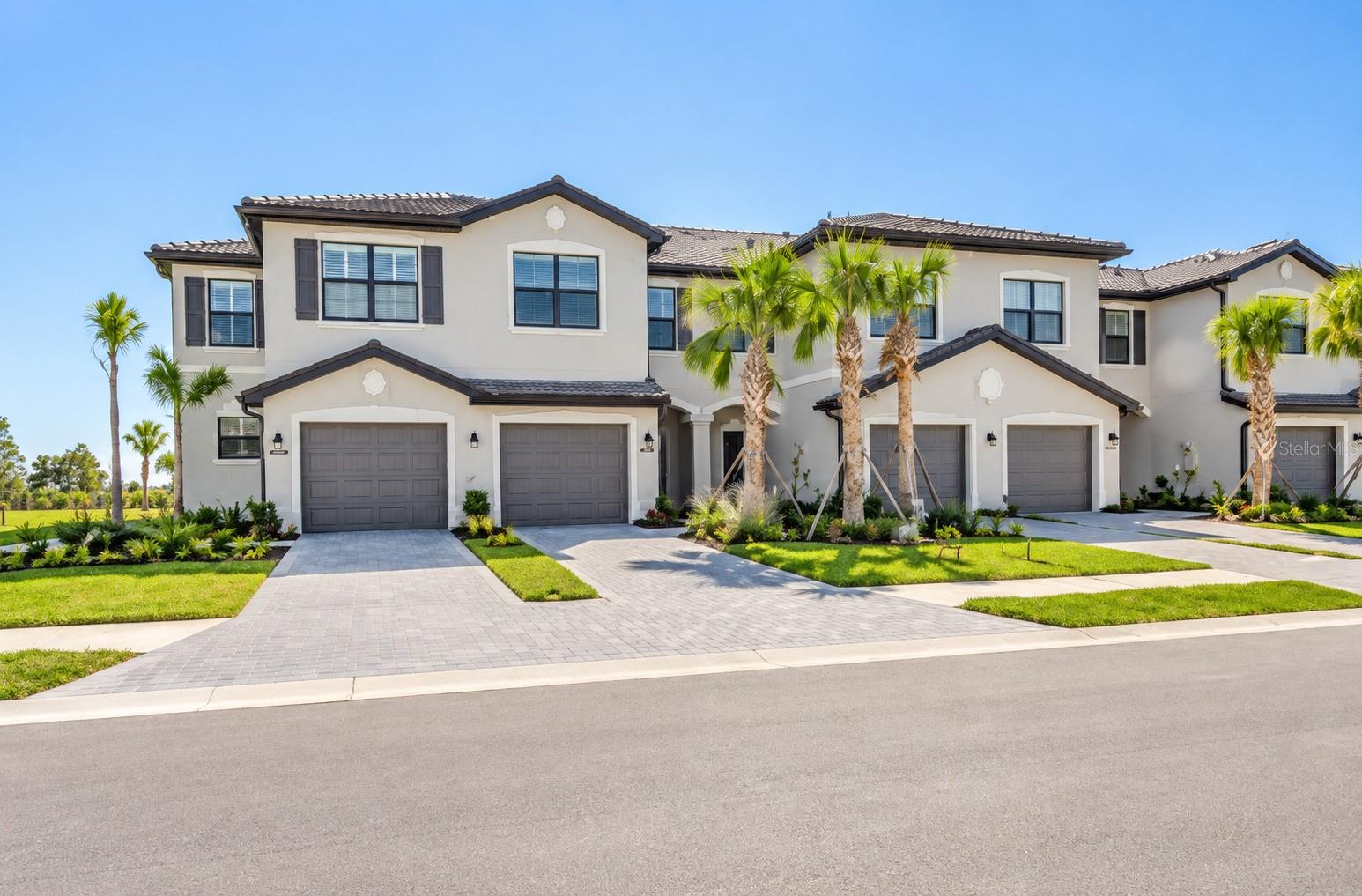 15263 SUNNY DAY DR - Photo 1