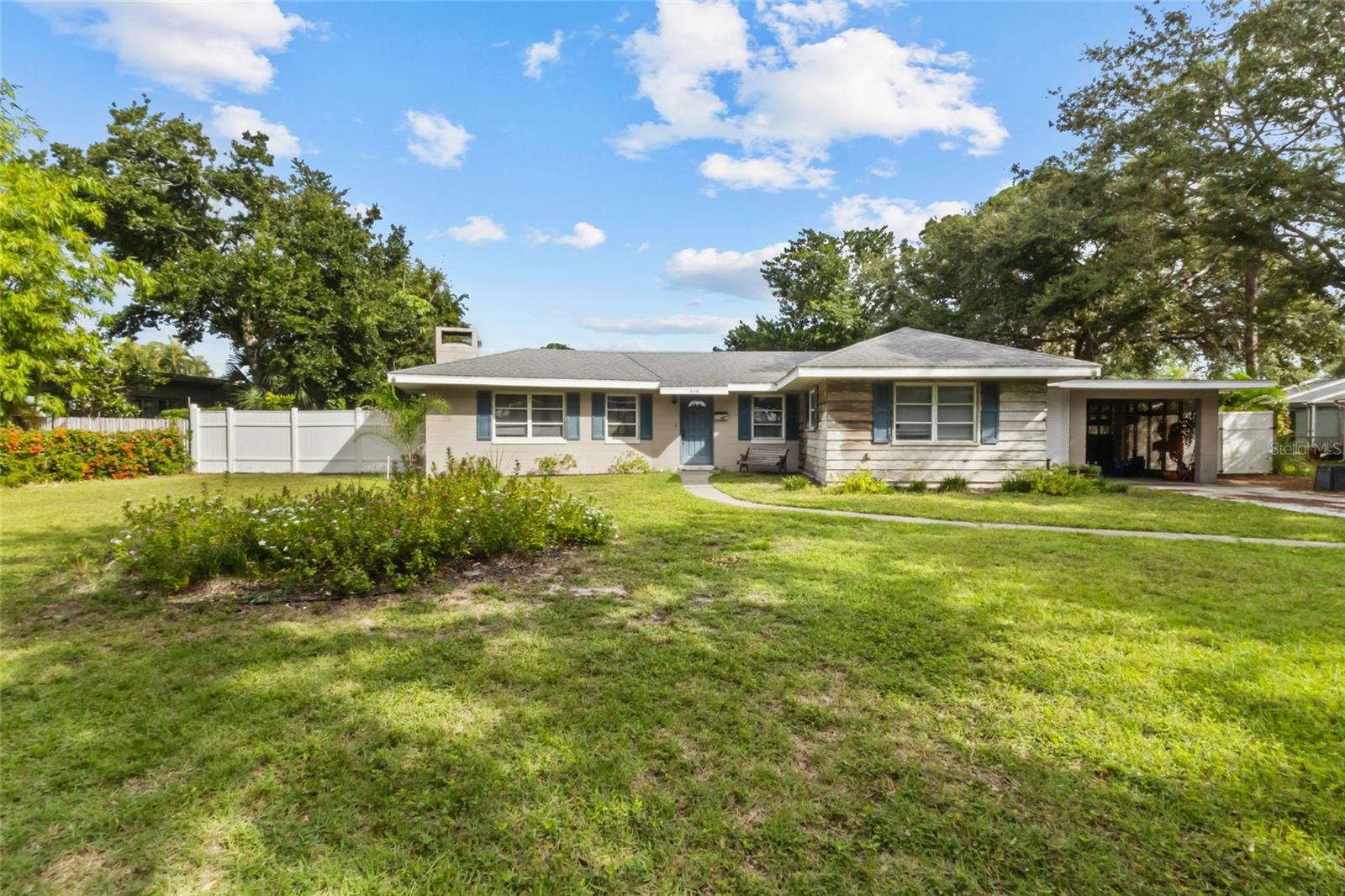 508 VALENCIA RD - Photo 1