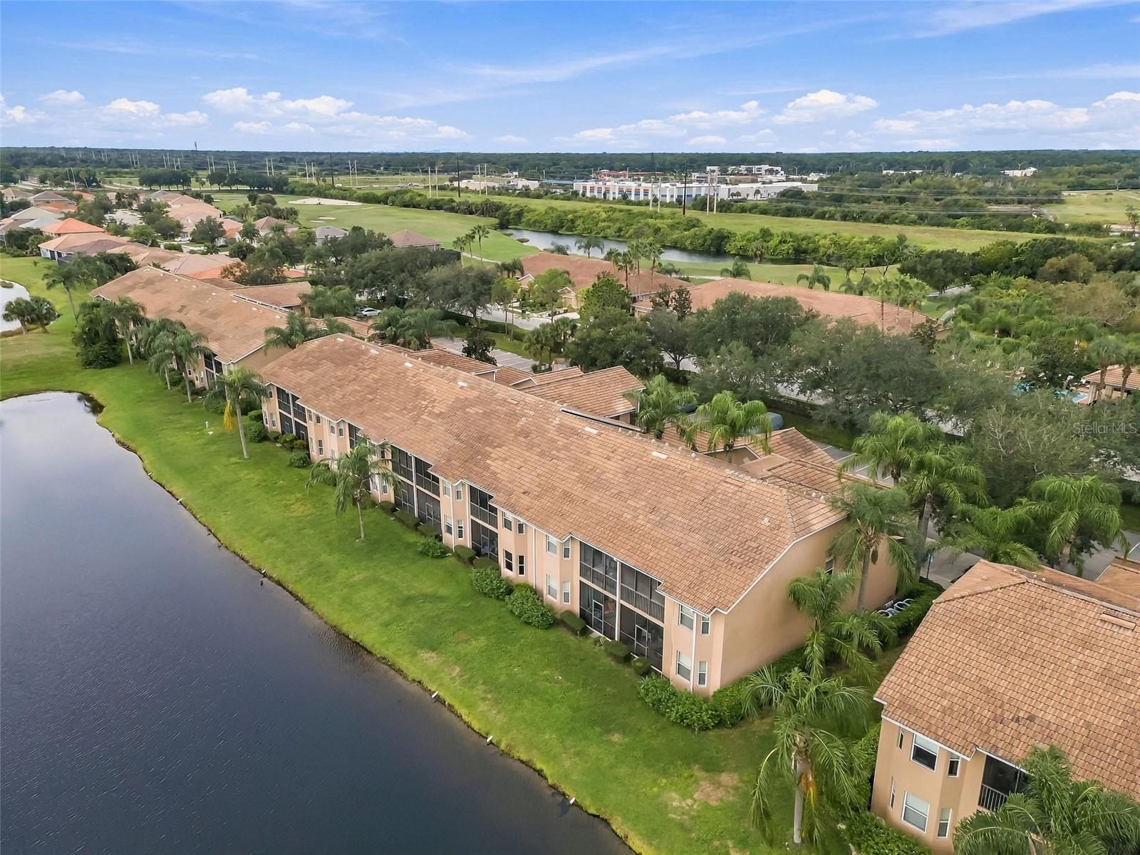 1003 FAIRWAYCOVE LN #207 - Photo 1