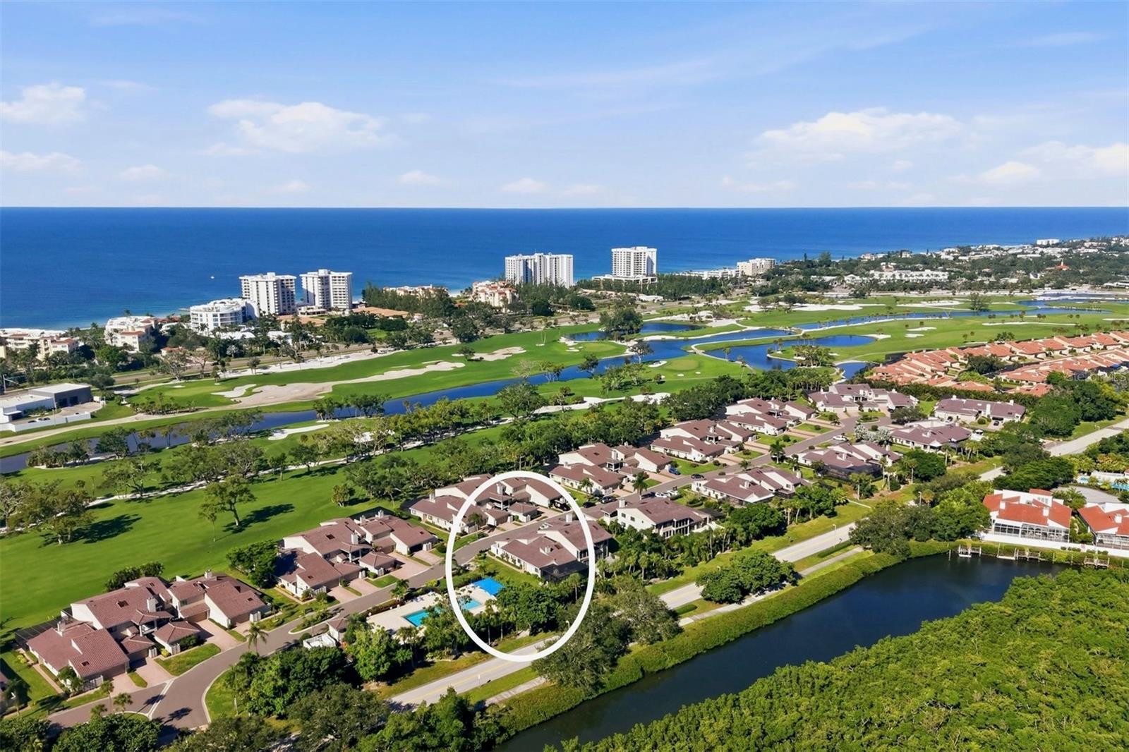 2141 HARBOURSIDE DR #1203 - Photo 1