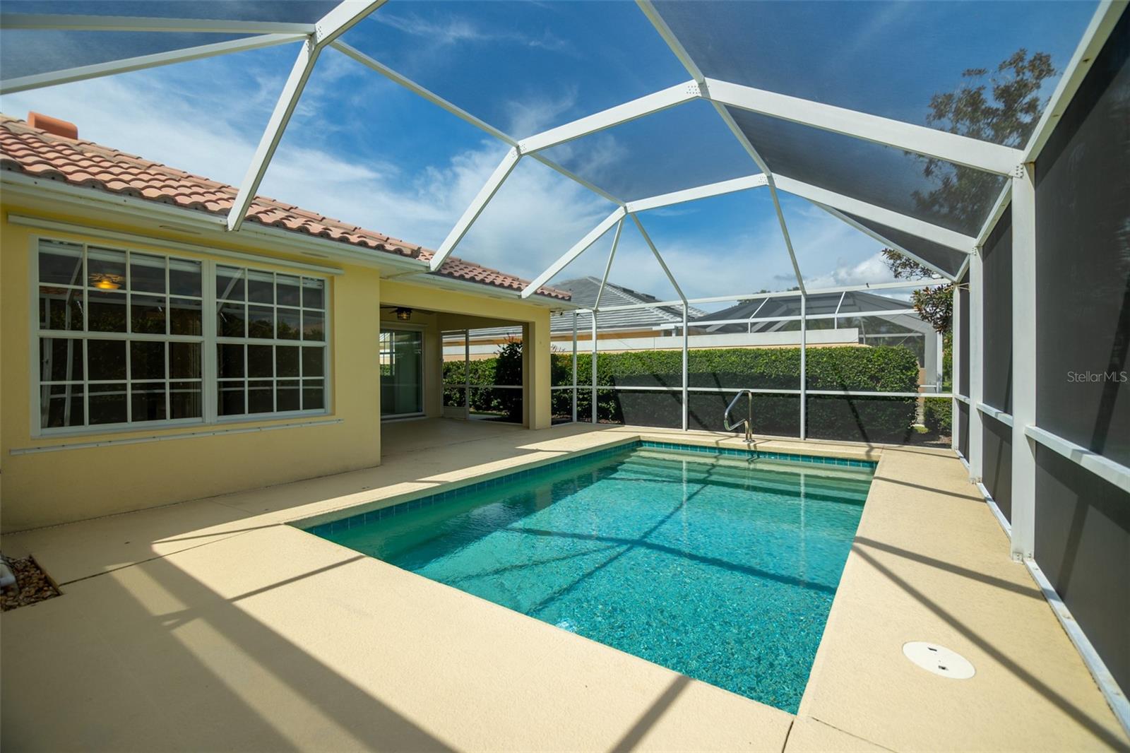 8876 ESTEPONA CT - Photo 1