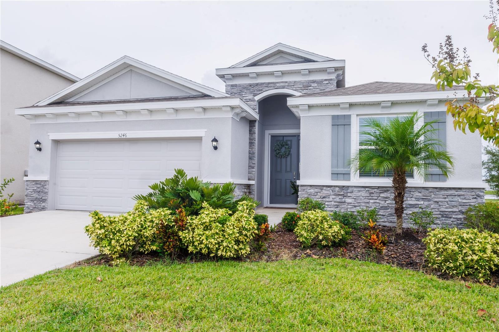 5246 GROVE MILL LOOP - Photo 1
