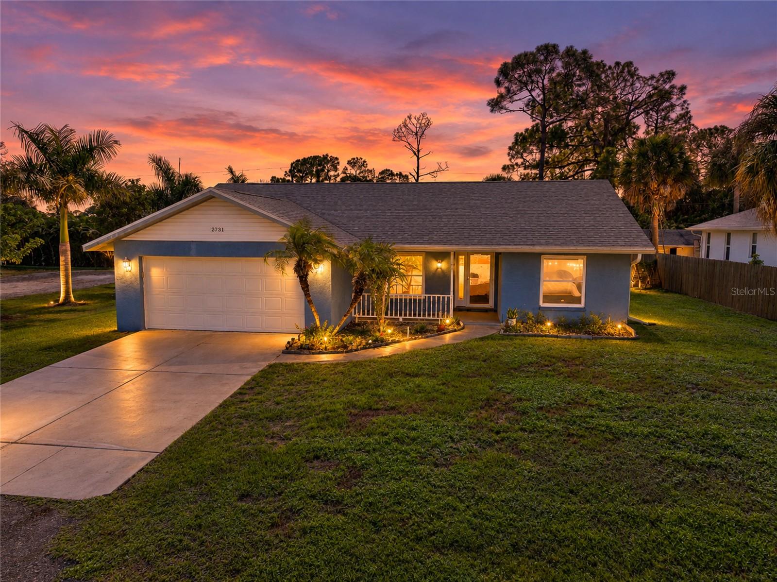 2731 W PRICE BLVD - Photo 1