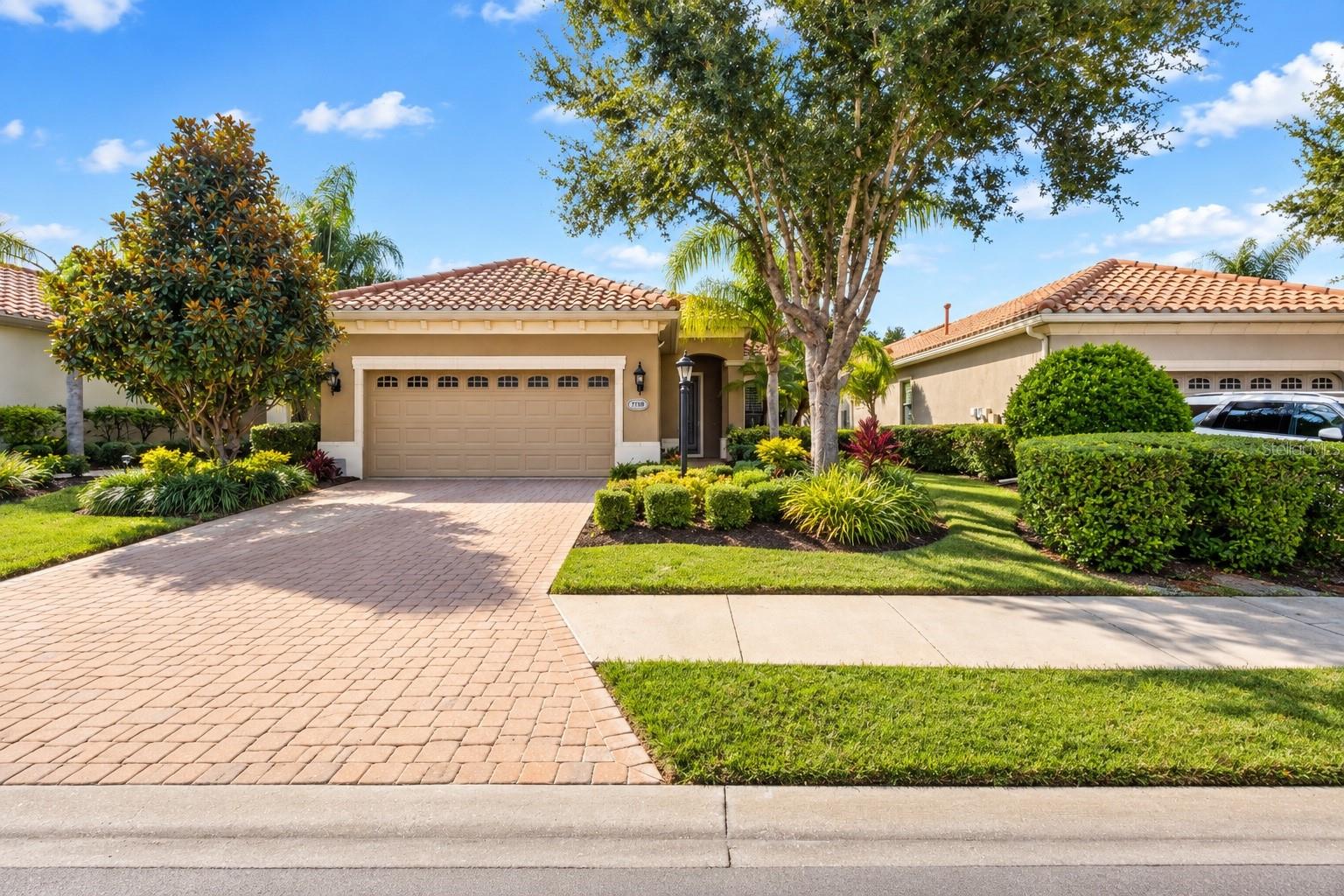 7138 WESTHILL CT - Photo 1