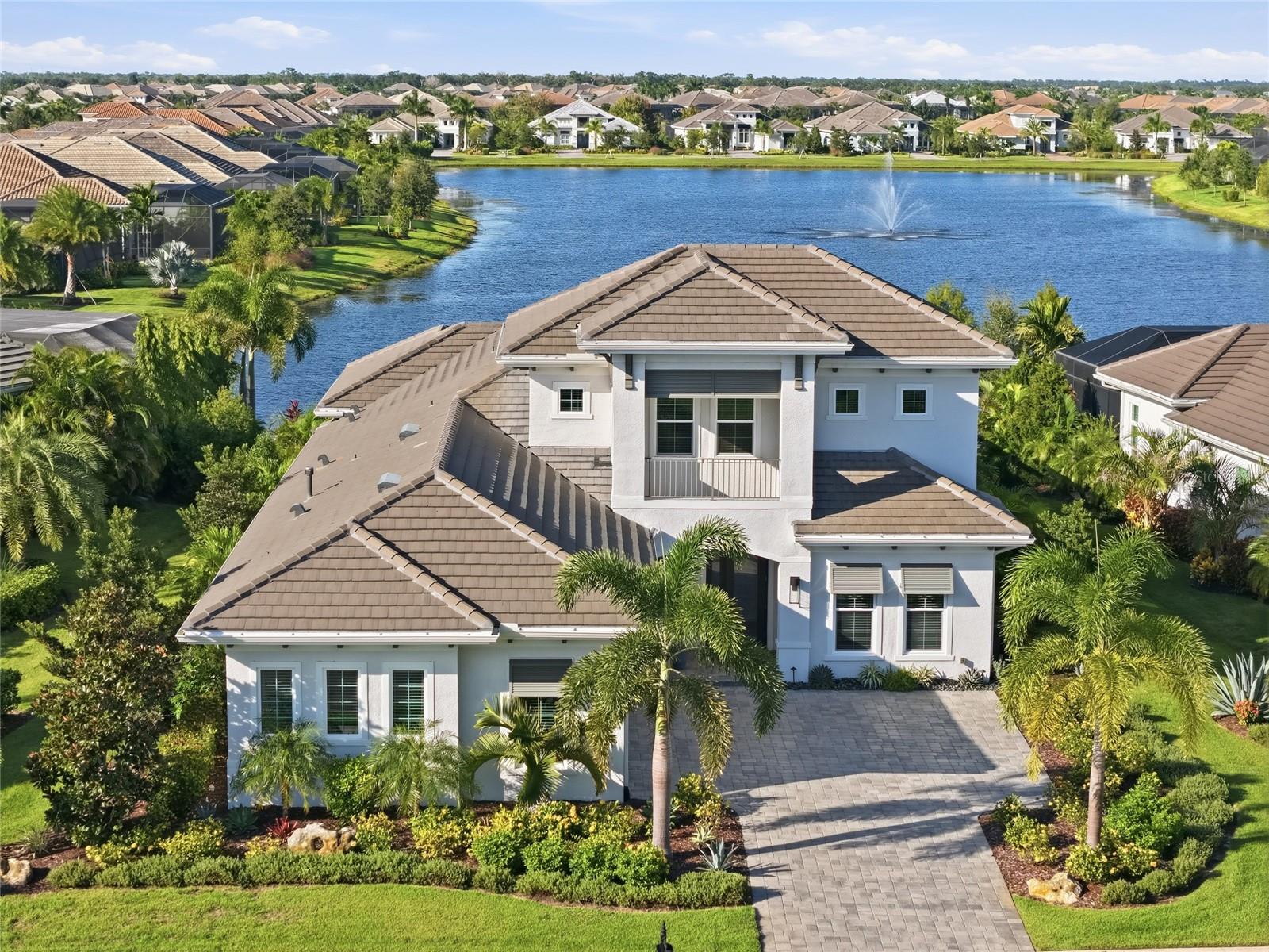 8281 PAVIA WAY - Photo 1