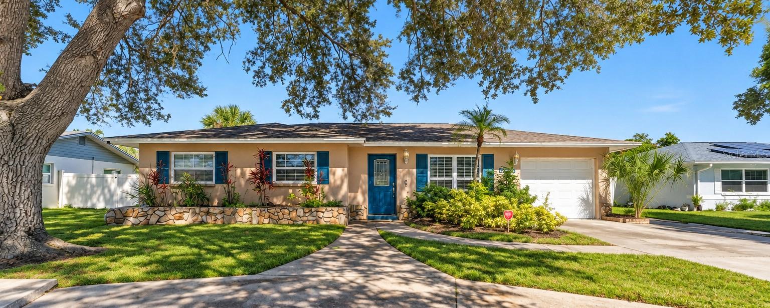 5363 FOXWOOD DR - Photo 1