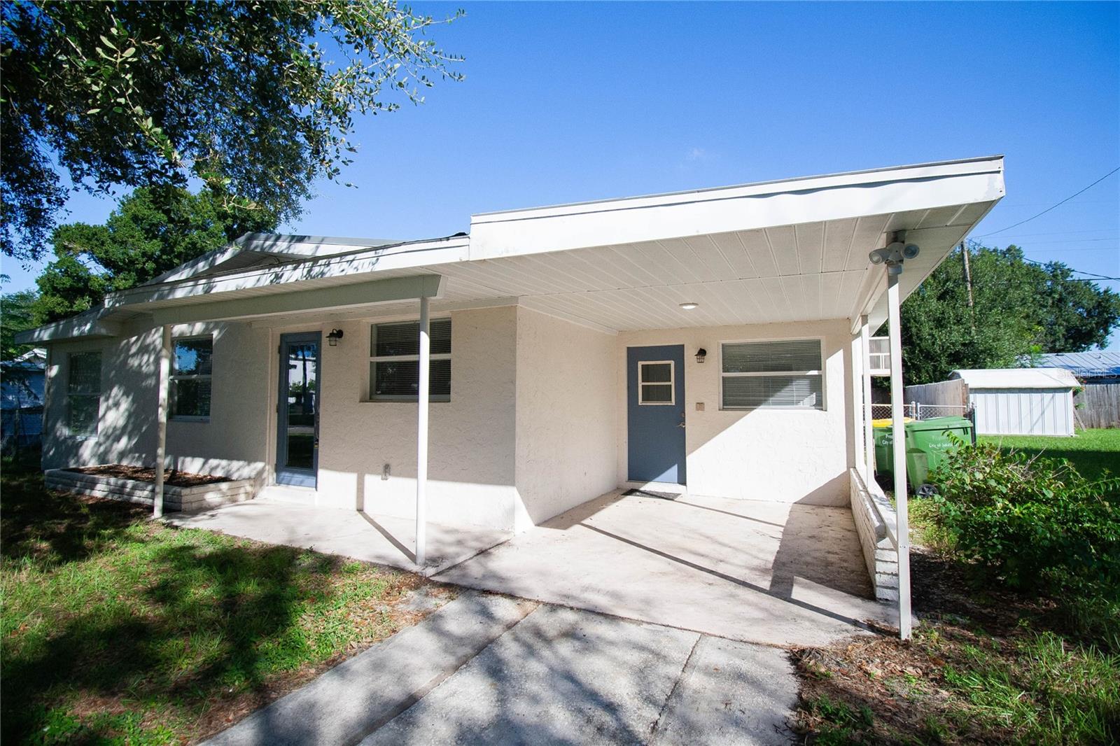 2345 FLOYD ST - Photo 1