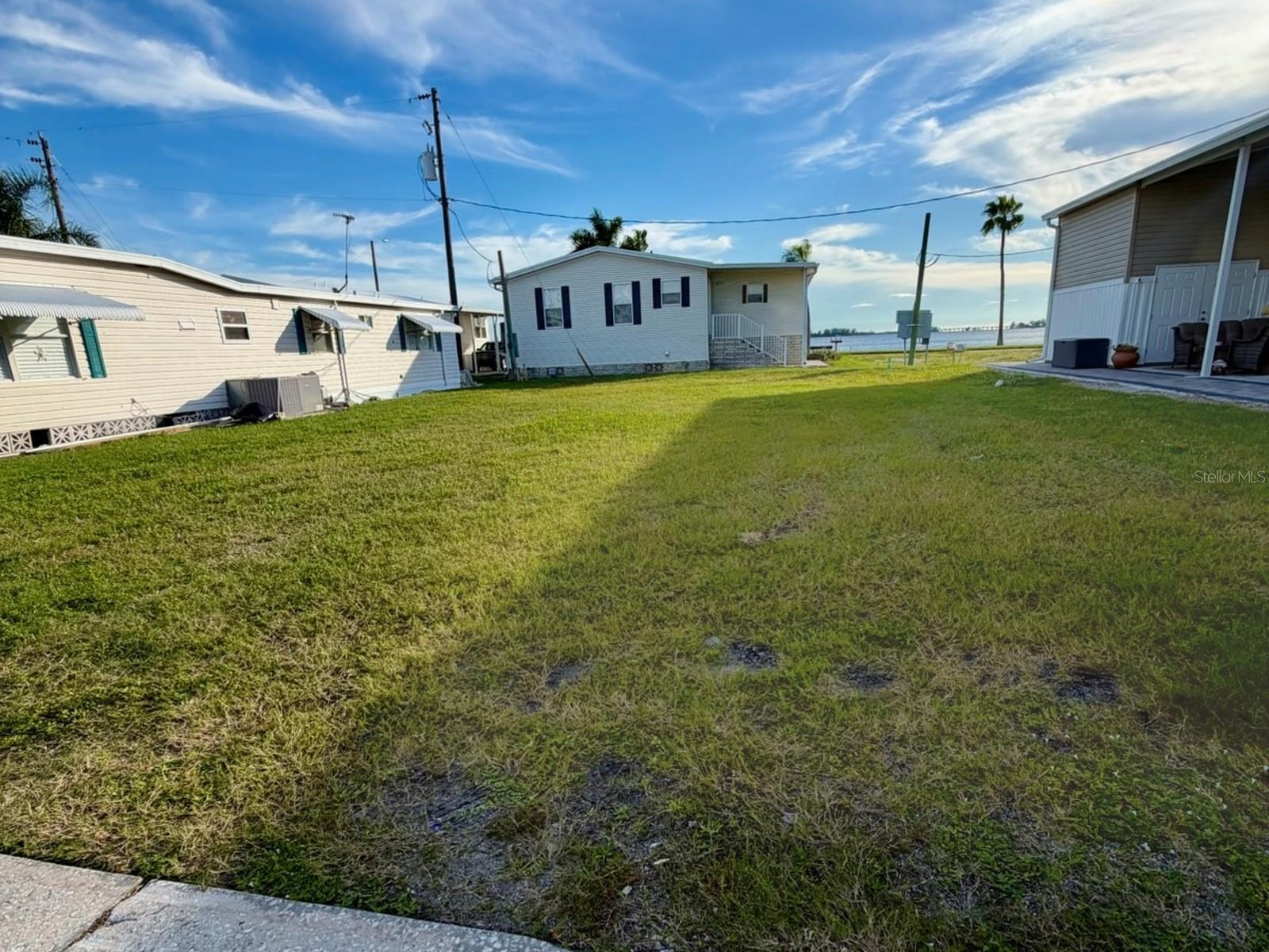 10315 CORTEZ RD W #21F - Photo 1