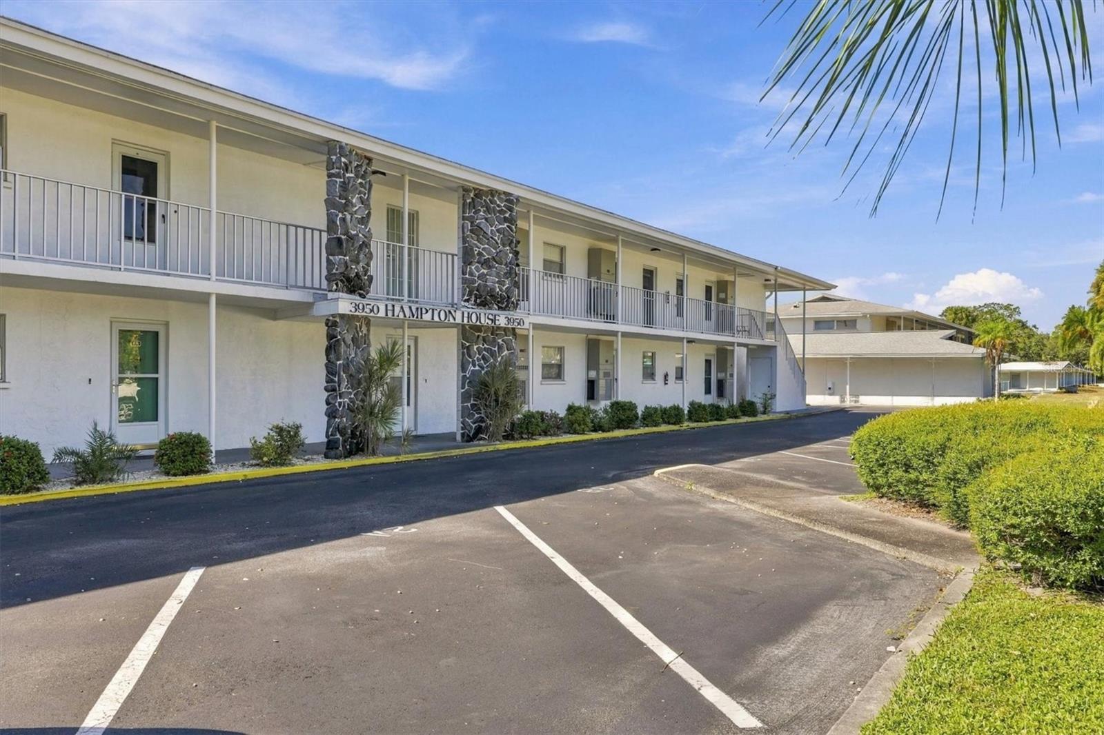 3950 ROXANE BLVD #3B - Photo 1