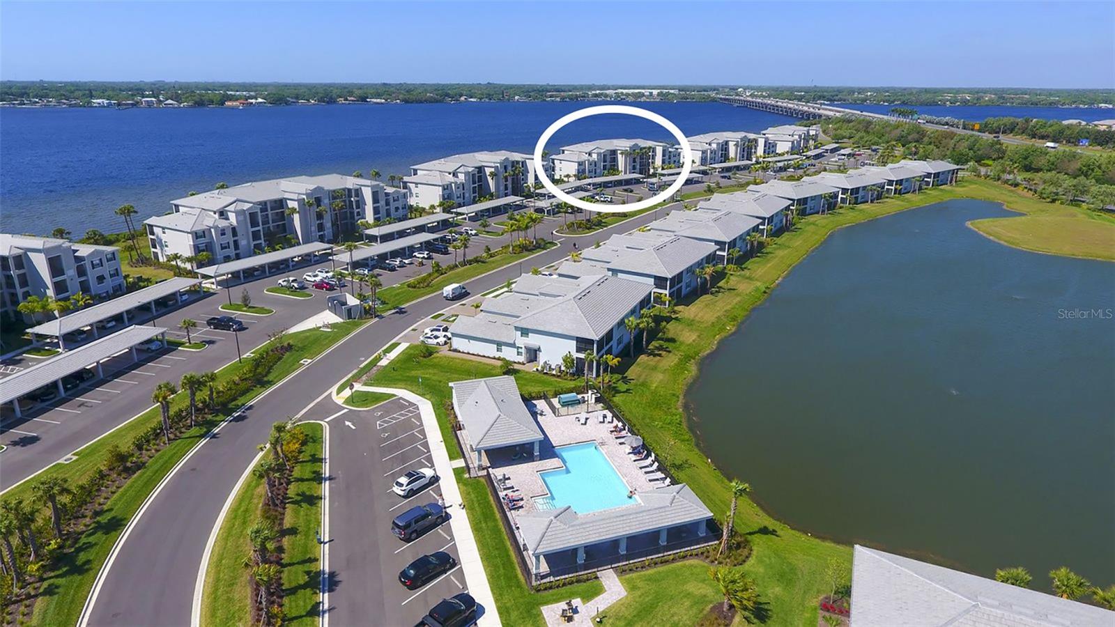 1010 TIDEWATER SHORES LOOP #406 - Photo 1