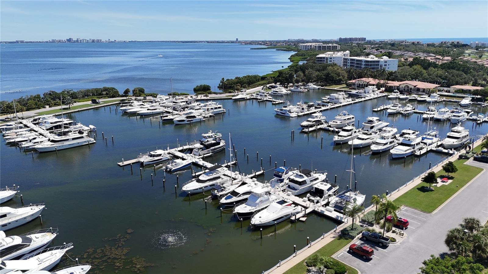 2600 HARBOURSIDE DR #Q8 - Photo 1