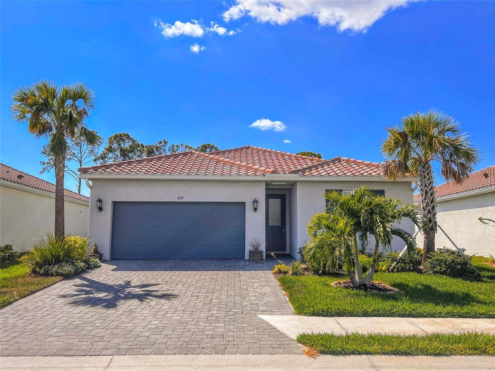 309 DAYLILY BLVD - Photo 1