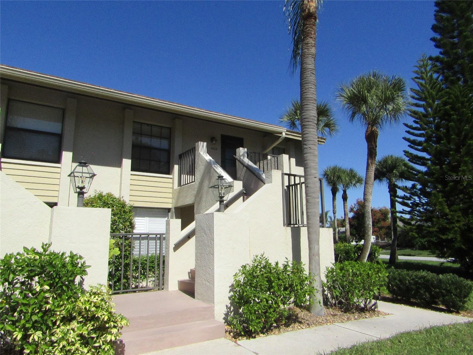 4404 WEYBRIDGE #96 - Photo 1