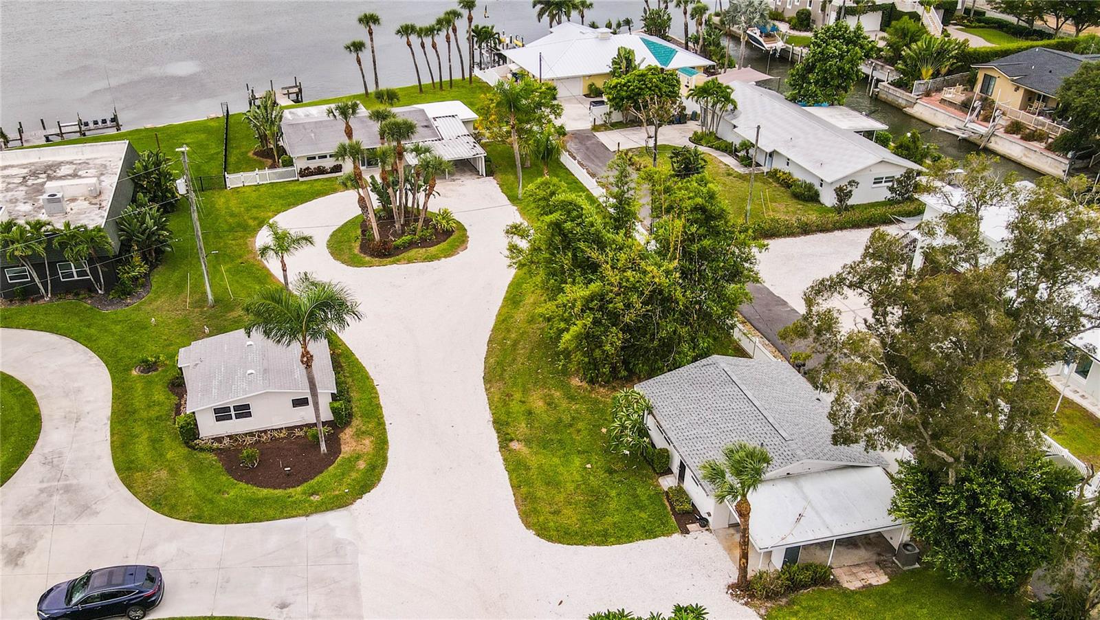 321 BAYSHORE RD - Photo 1