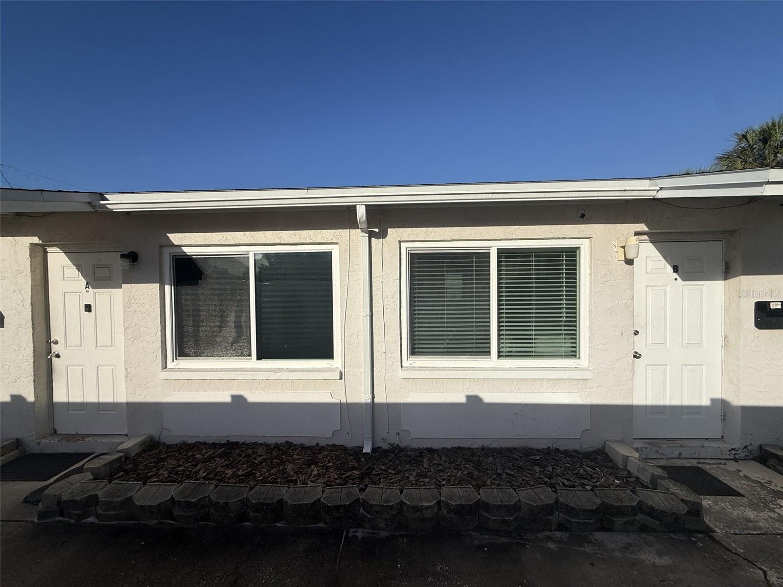 6142 76TH AVE N - Photo 1
