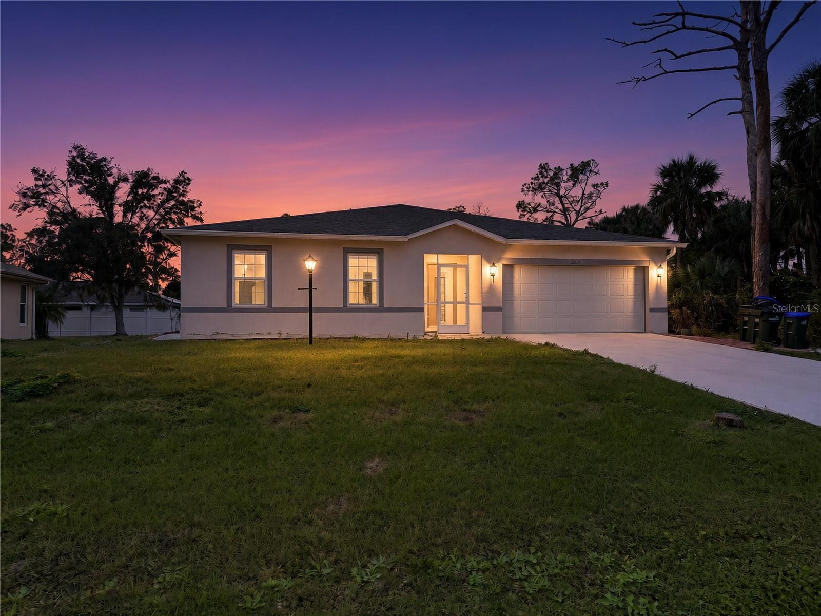 2911 AFAR AVE - Photo 1