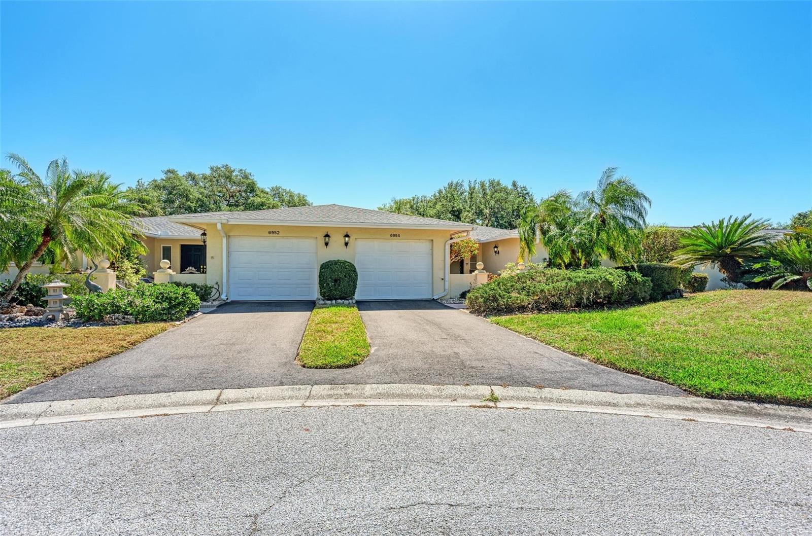 6954 W COUNTRY CLUB DR N - Photo 1
