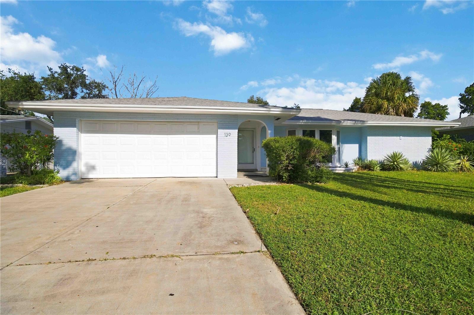 139 ADAIR AVE - Photo 1