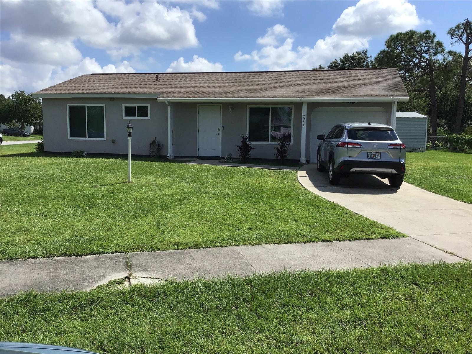 7508 PARRISH ST - Photo 1