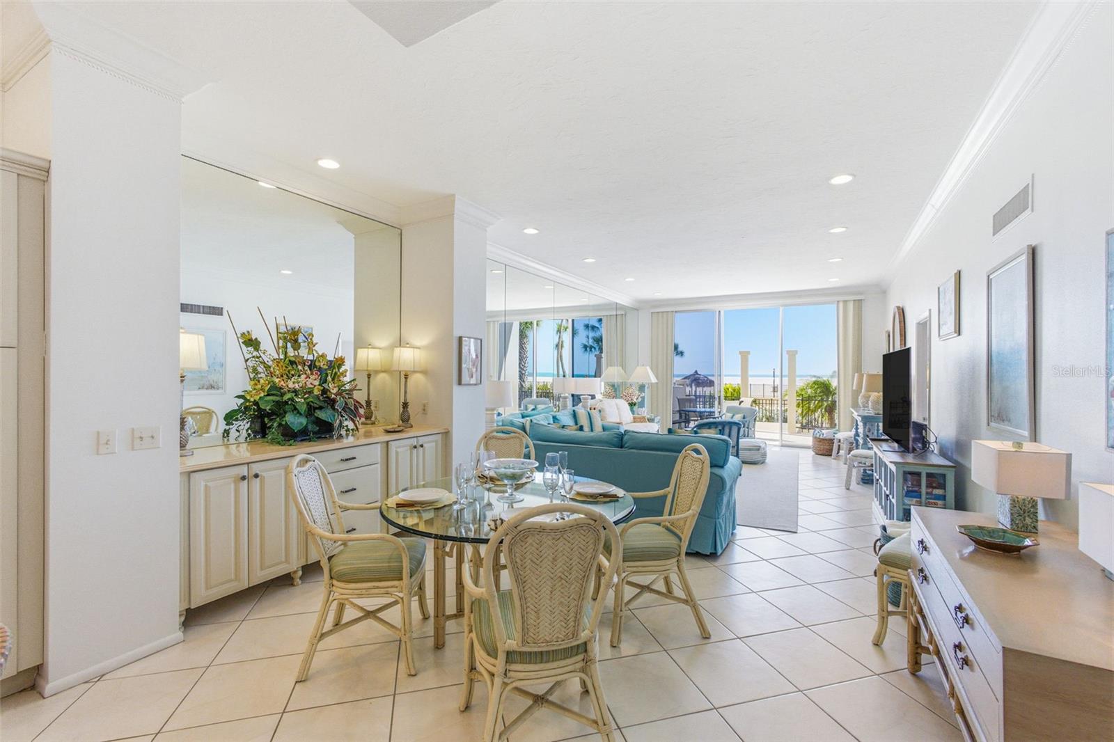 1212 BENJAMIN FRANKLIN DR #102 - Photo 1