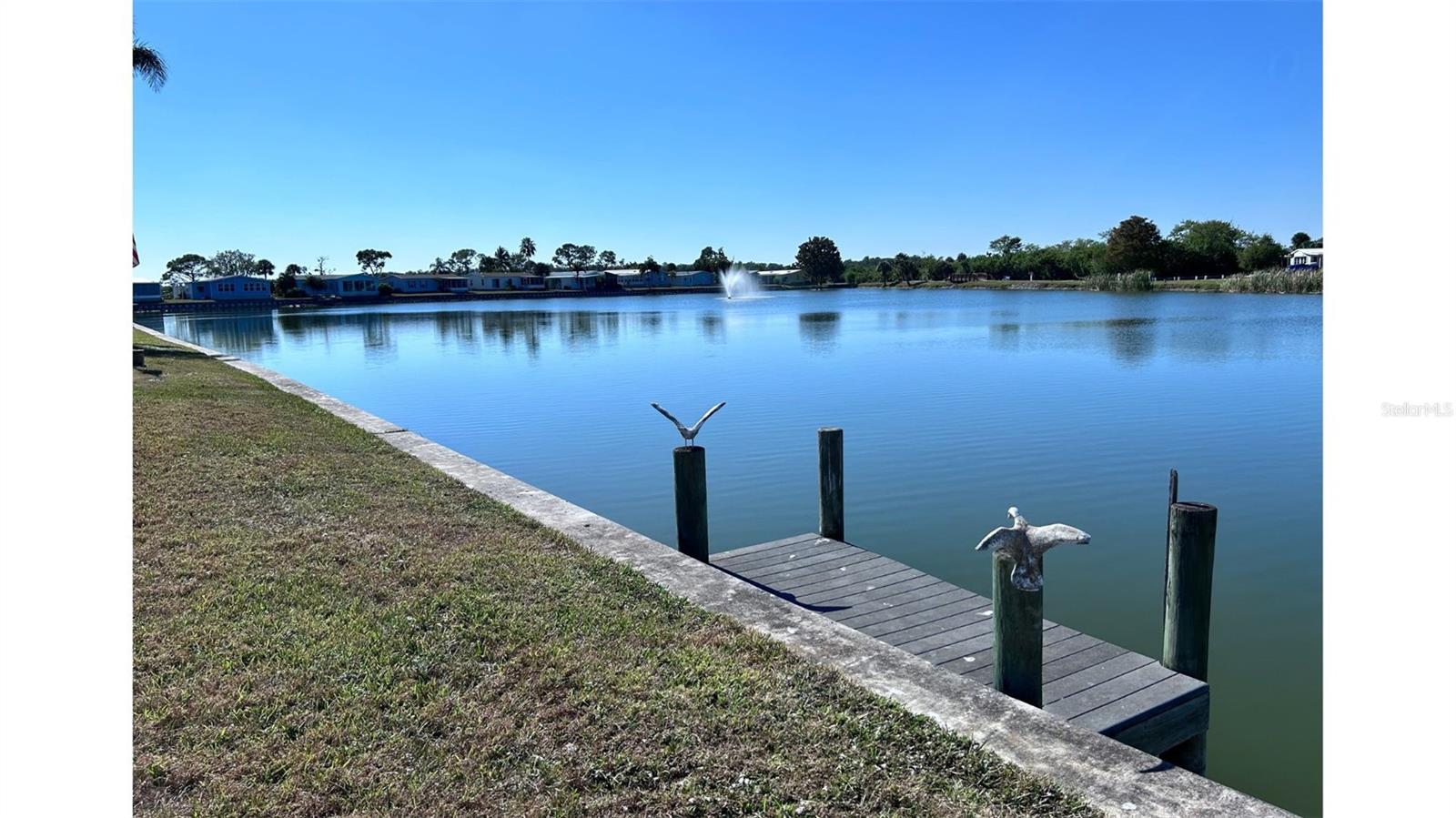 518 IMPERIAL DR - Photo 1